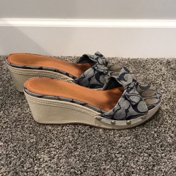 Coach slides/wedges - Picture 2 of 2